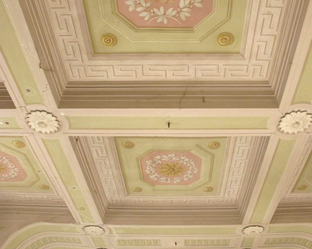 Restauro affreschi e pitture murali interni proprietà privata