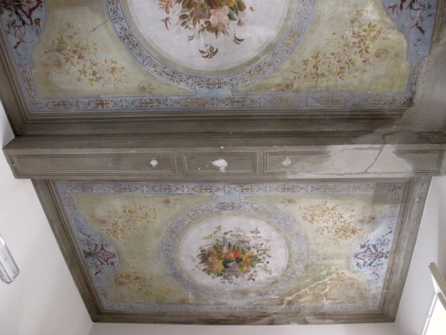 restauro affreschi del soffitto in arella dipinto